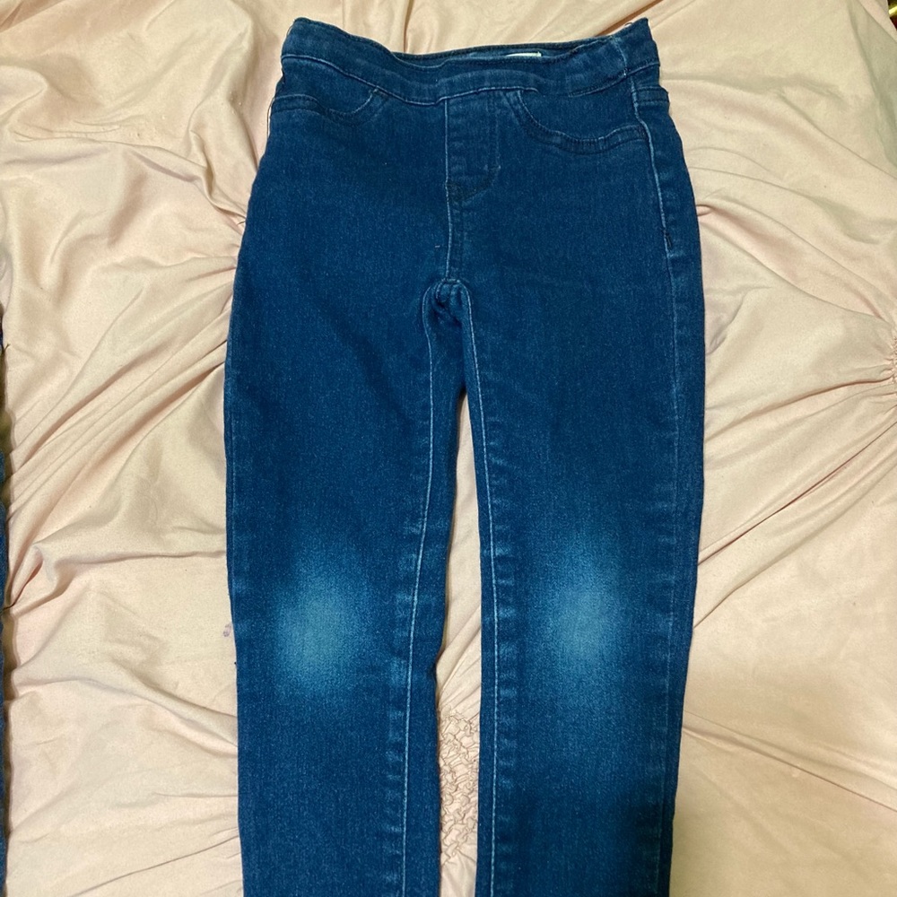 Levi Jeans girls size 6 regular